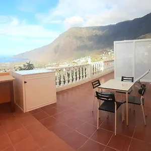 Toscas Apartment